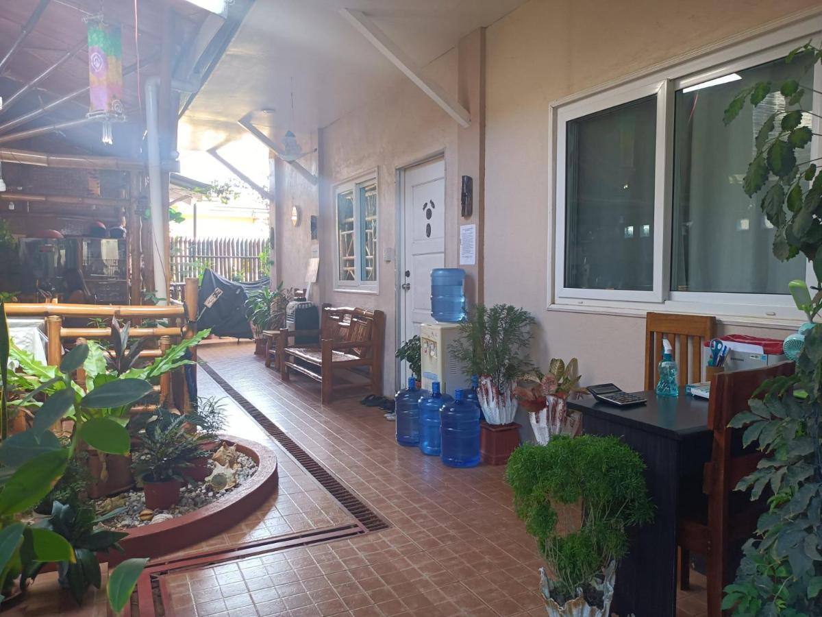 Villa Skanderbeg Guest House 푸에르토프린세사 외부 사진