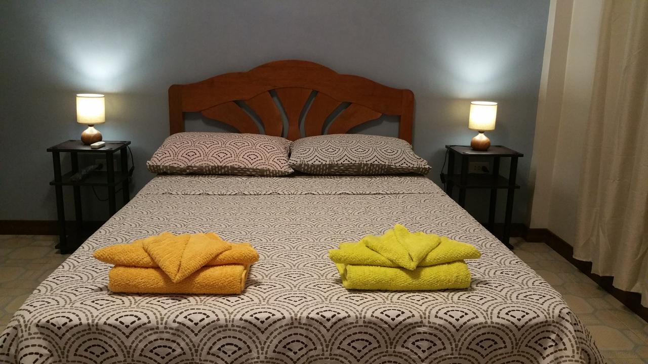 Villa Skanderbeg Guest House 푸에르토프린세사 외부 사진