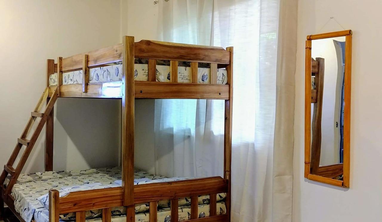 Villa Skanderbeg Guest House 푸에르토프린세사 외부 사진