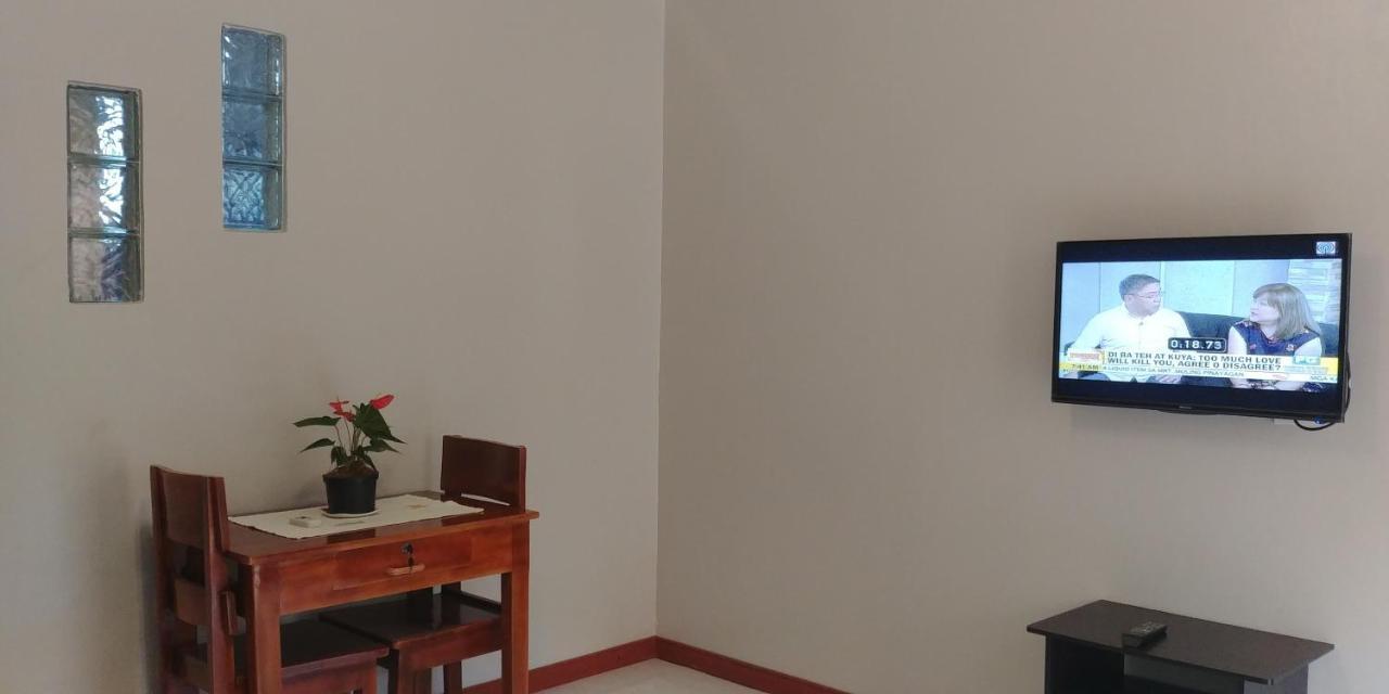 Villa Skanderbeg Guest House 푸에르토프린세사 객실 사진